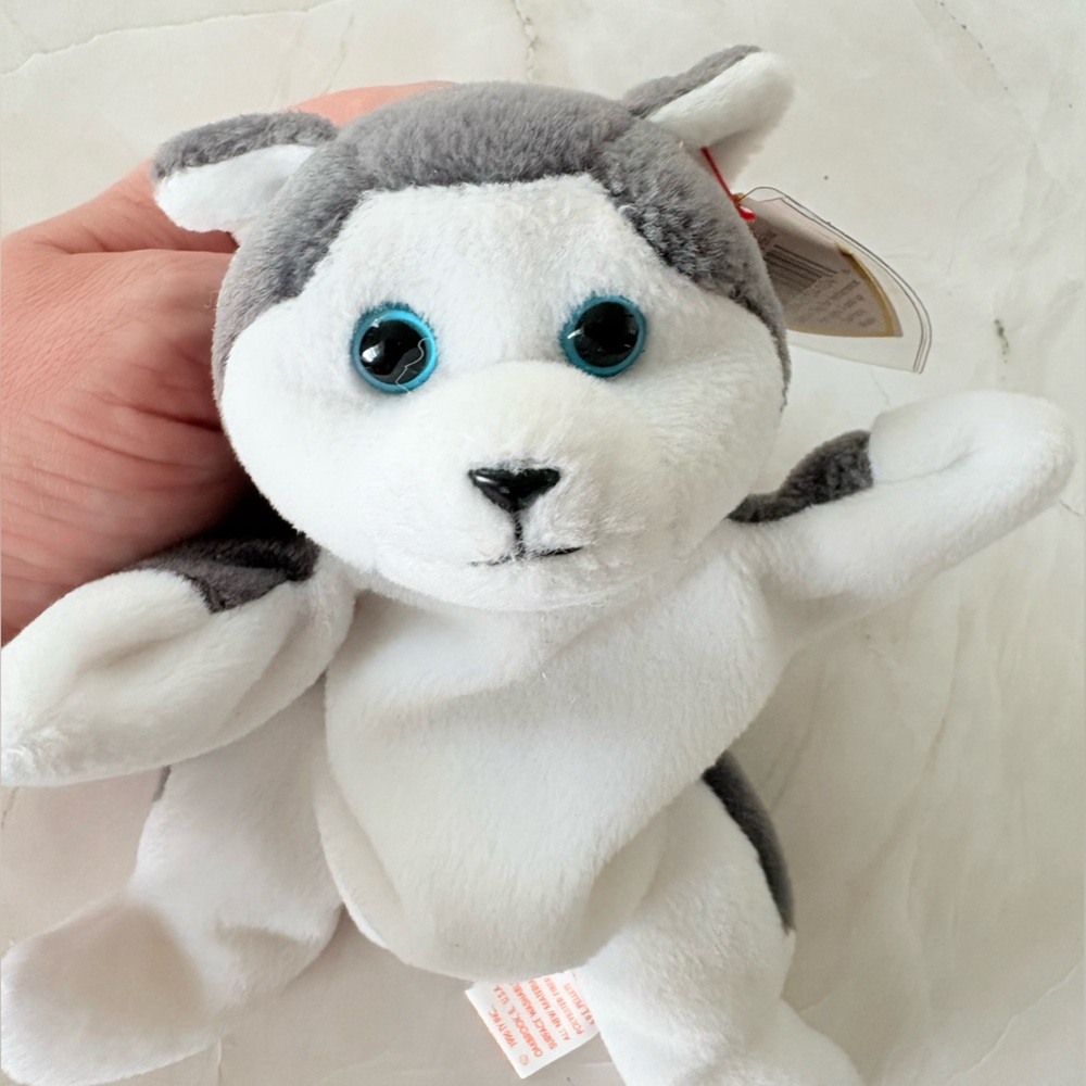 Ty Beanie Baby Nanook the Husky PVC Pellets 1996 Retired Rare Collectible